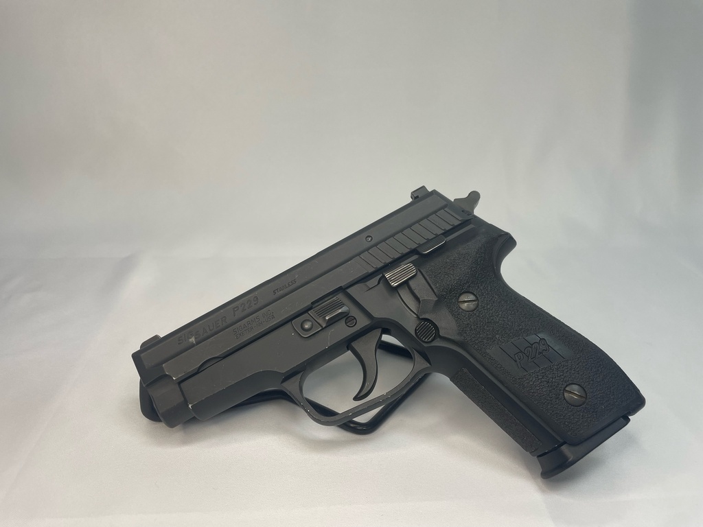 **USED** Sig Sauer P229 .40 S&W