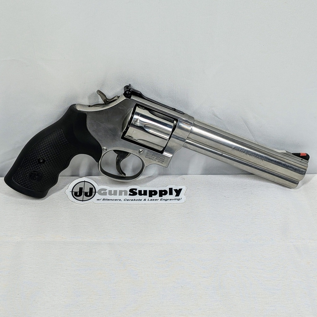 **USED** Smith & Wesson 686 .357 Magnum Revolver SS